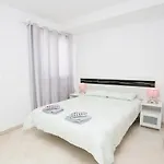 Casa vacanze Masvacation Hr, 4room, Terrace, Parking